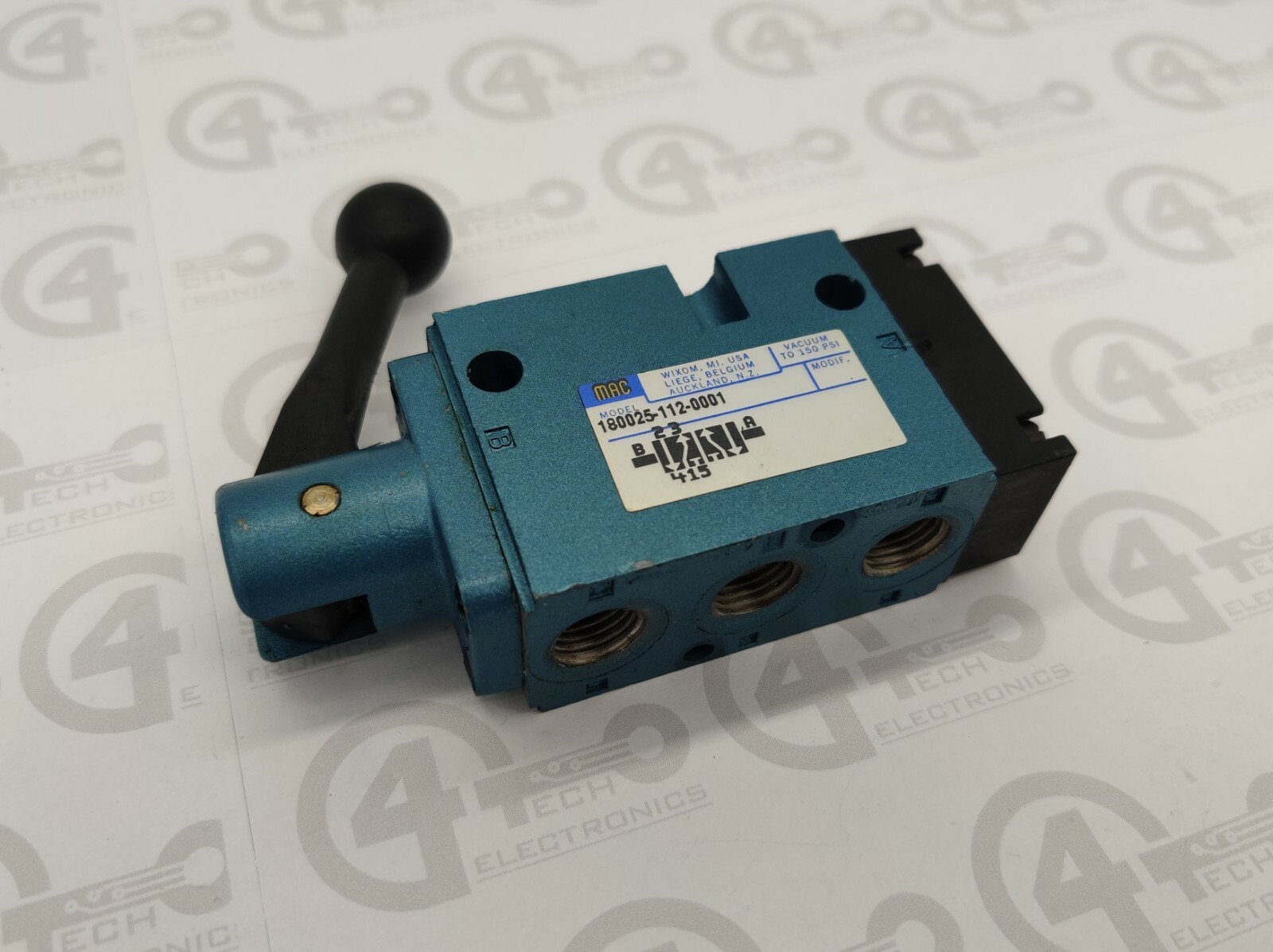 Universal Instruments Toggle Valve 40384201