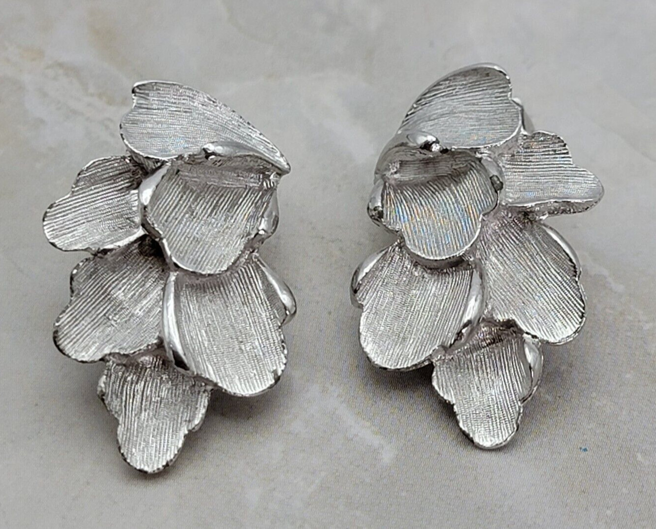 Vintage Judy Lee Textured Leaves Clip-On Earrings Silver-Tone 1.25 Inch