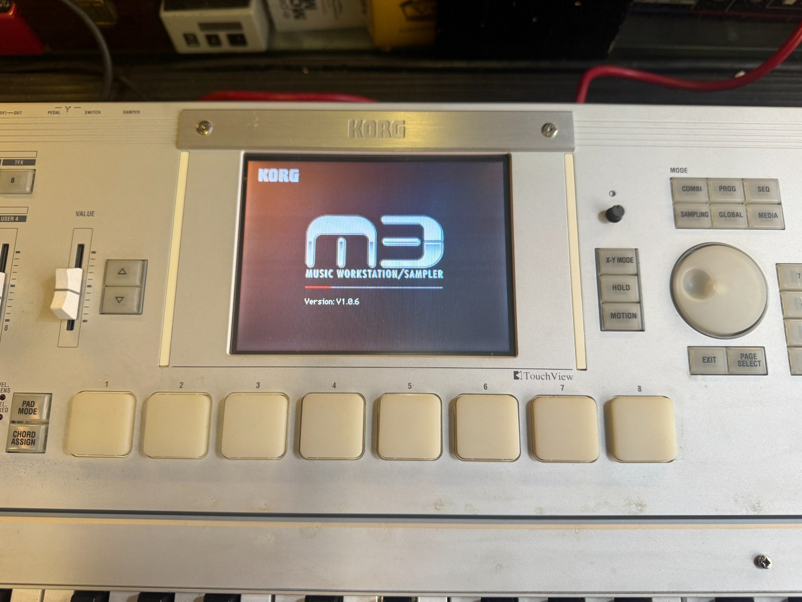 Korg M3 61 keys keyboard , New Touch Screen LCD ,Clean ARMENS