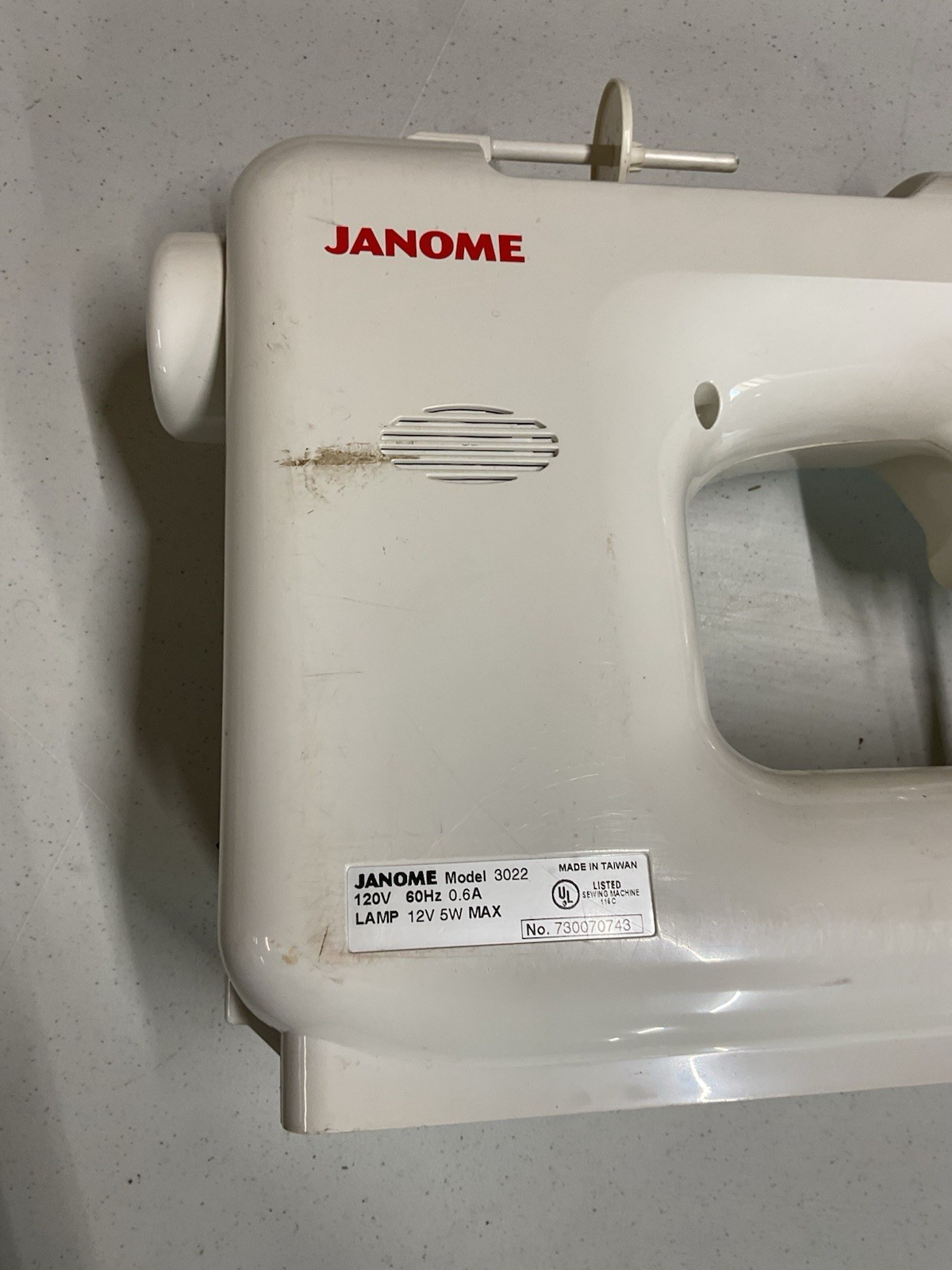 Janome 3022 computerized sewing machine No Pedal