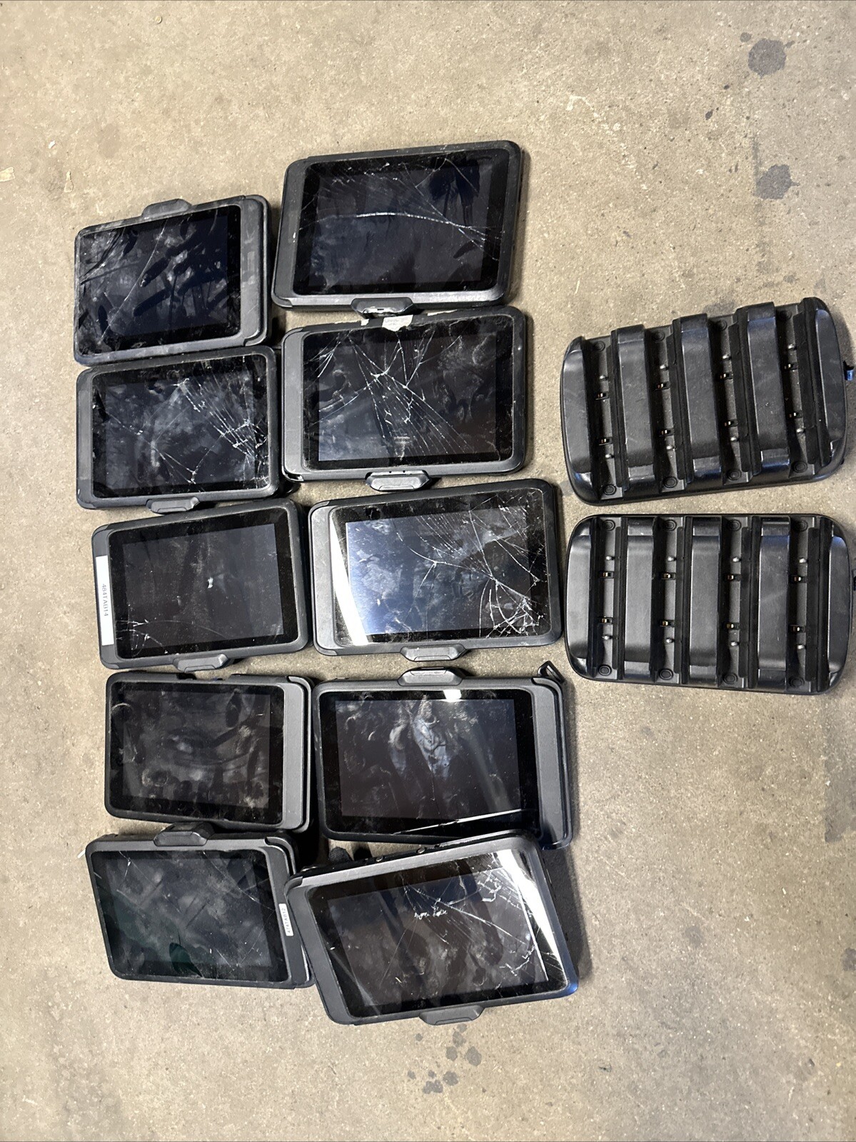 10x Micros Oracle DT Research Mobile POS Tablets DT317CR Broken + 2 ACC-001-307M