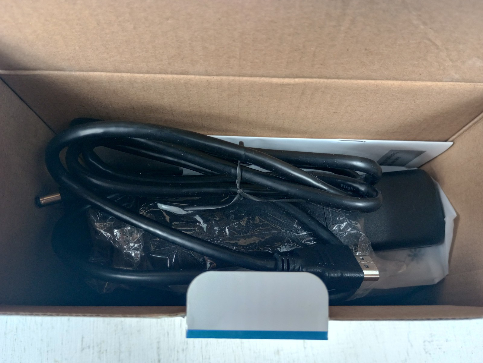 DZA LED Projector