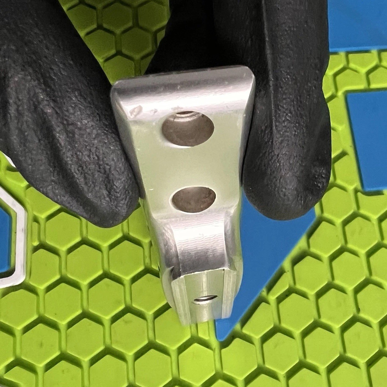 DYE PAINTBALL DOVETAIL ASA DROP FORWARD RAIL + MOUNTING SCREWS - SILVER (READ)