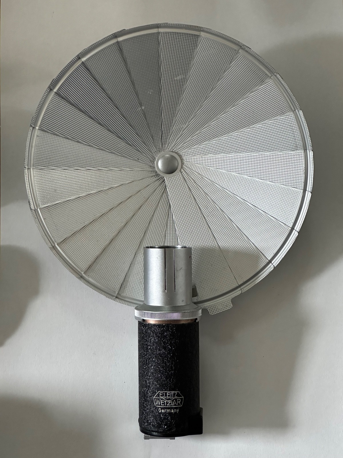 Leitz Leica Synchronblitzer CEYOO Bulb Flash Gun & Reflector Shoe Mount