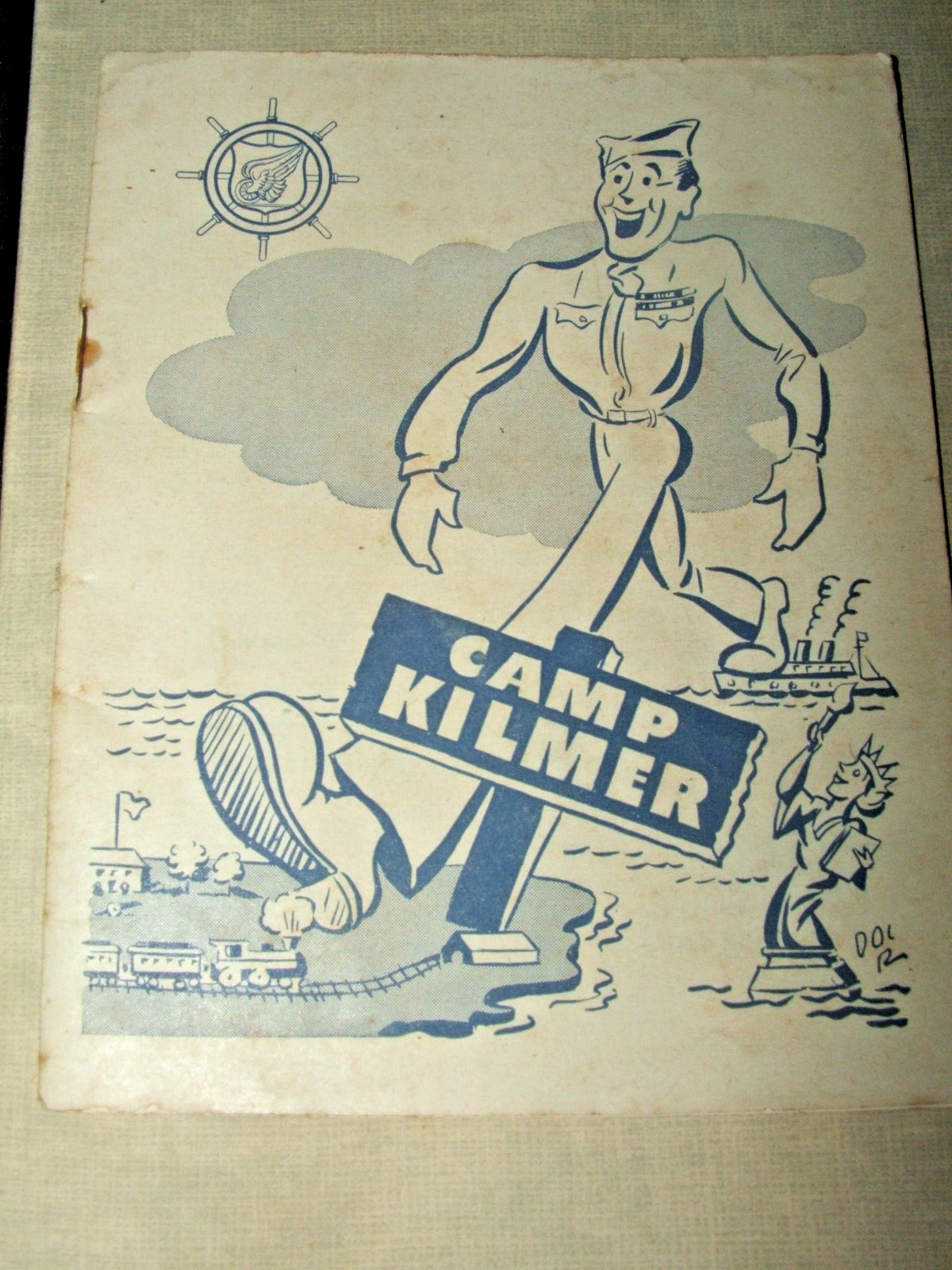1945 WW II CAMP KILMER US Army Svc Forces Pocket Guide for Debarkees w Photo Inc