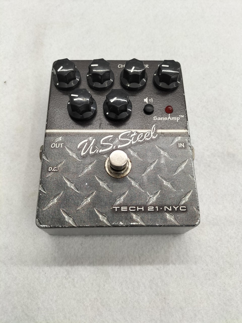 TECH21 Sans U.S. Steel Preamp Guitar Effects for Metal Used