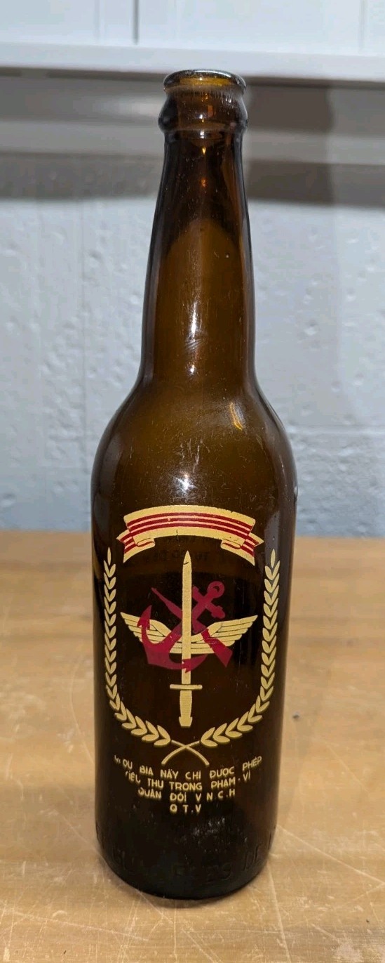 Vietnam War ARVN one liter BEER BOTTLE Larue made only for military - RARE