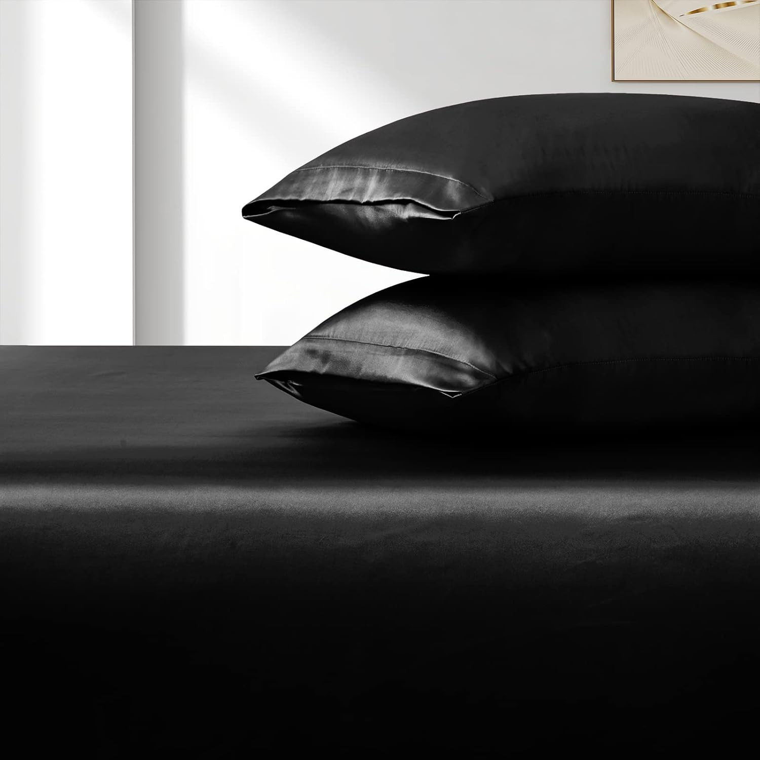 3Pcs Extra Deep Pocket Satin Fitted Sheet Set Queen Bed Set, Black Bottom Sheet