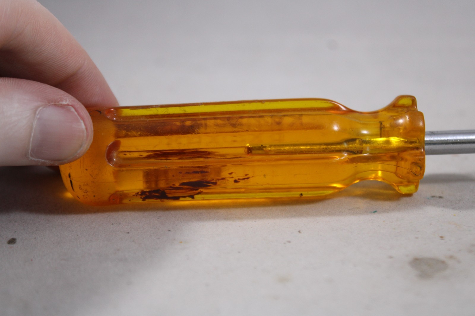 Vaco P-2 Phillips Screwdriver USA Amber Handle