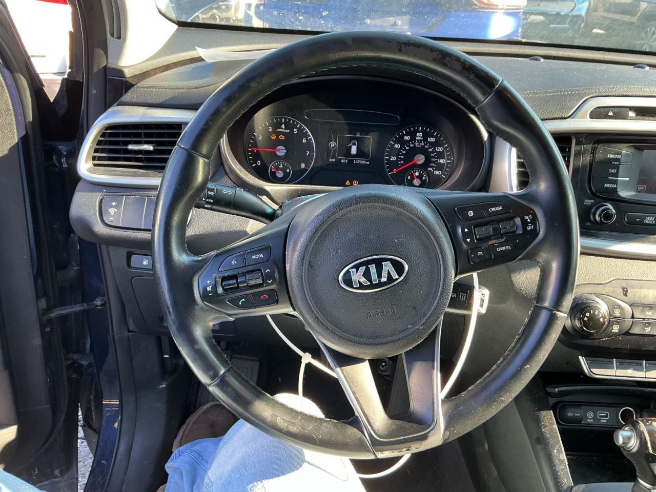 SORENTO 2016 Glove Box 4952761