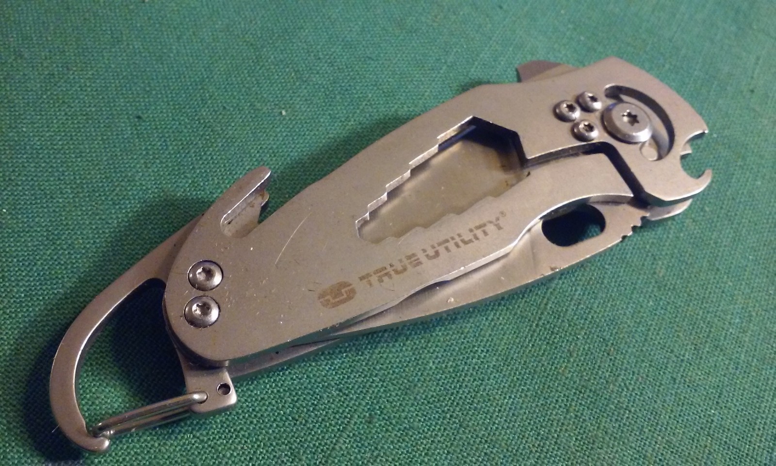 True Utility Smart Knife Folding Pocket Knife 7-in-1 Multi-Tool unused Blade