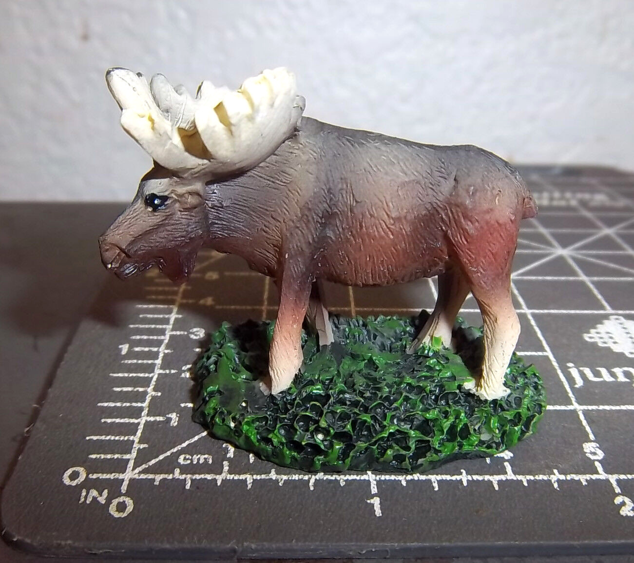 Bull Moose cast figurine Hand painted 2 inch x 1.5, great collectible figure