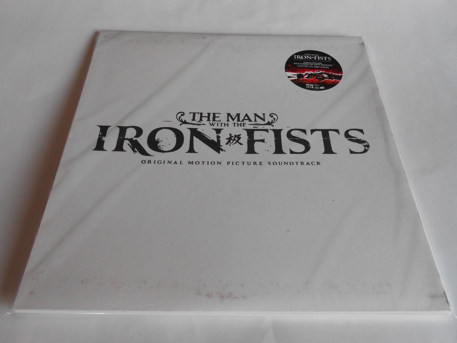 The Man With The Iron Fists Soundtrack Vinyl Ltd Edt 2 LPs Silk Screened NEW