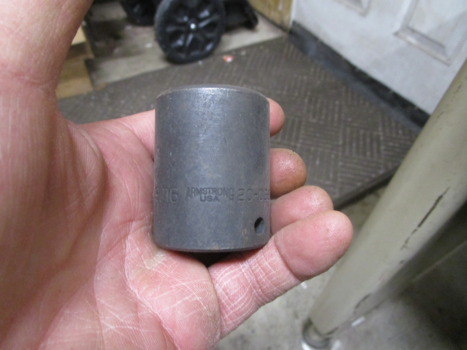 NOS Armstrong 20-038  1-3/16" 1/2" Drive 6 Point Shallow Well Impact Socket USA