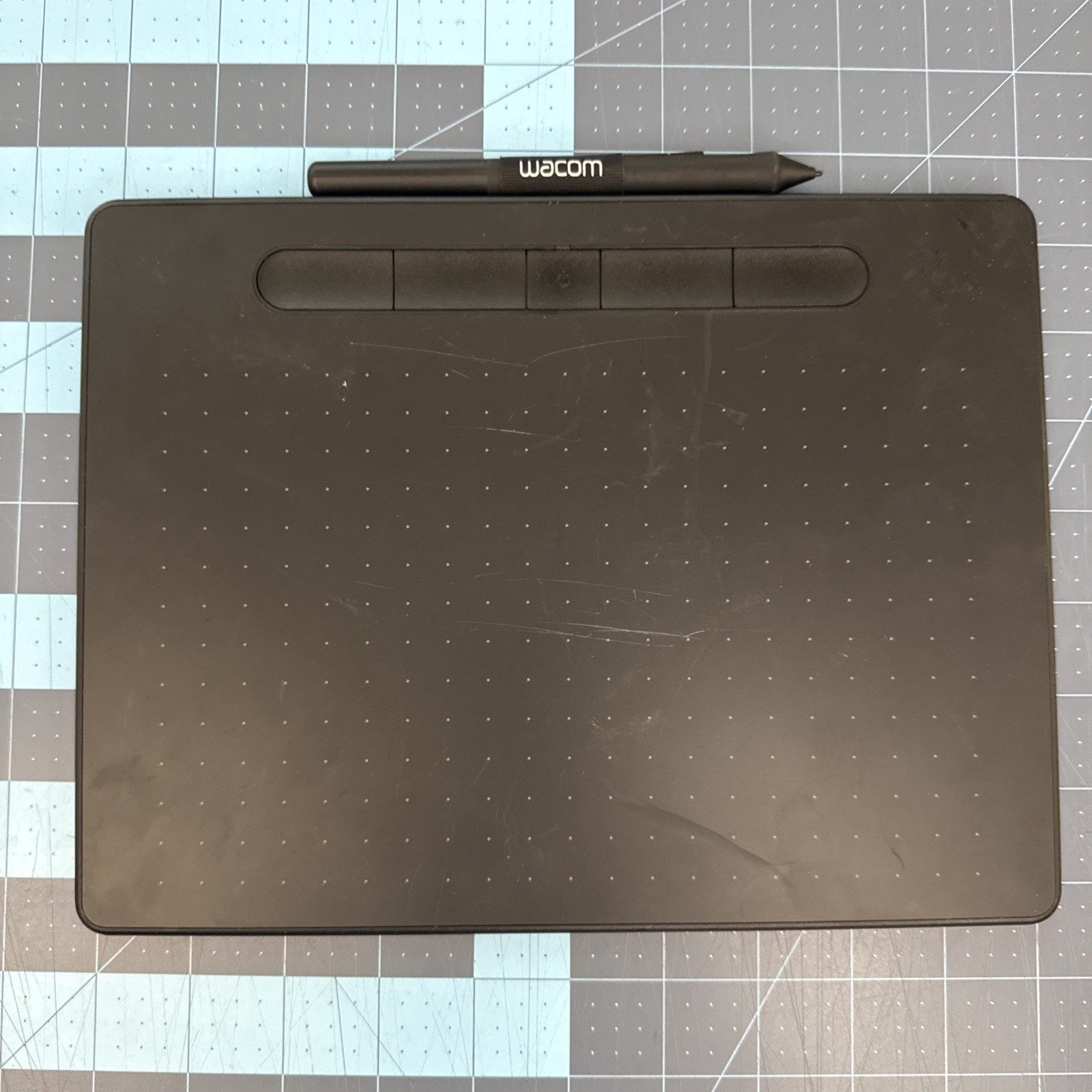 Wacom Intuos Creative Pen & Touch Tablet (Black)