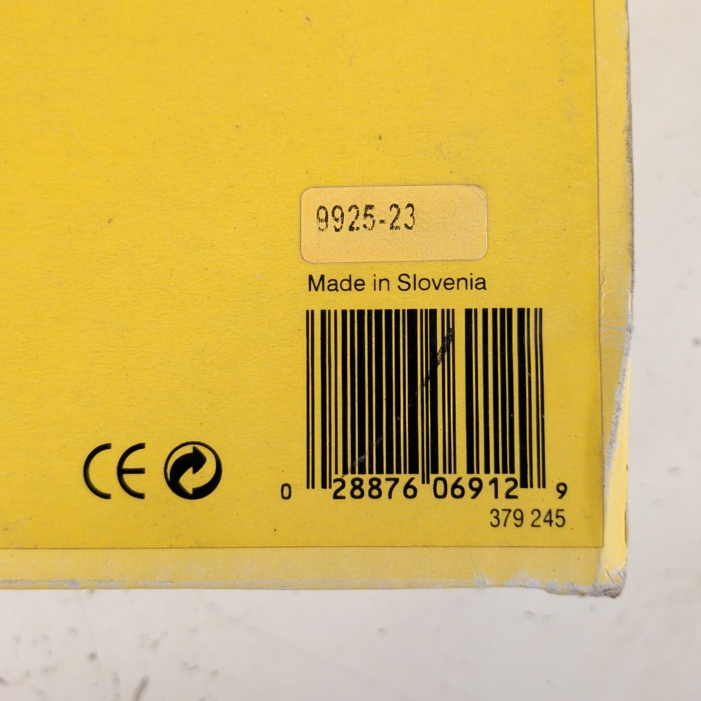 DEWALT DW6912 Universal Edge Guide with Dust Collection