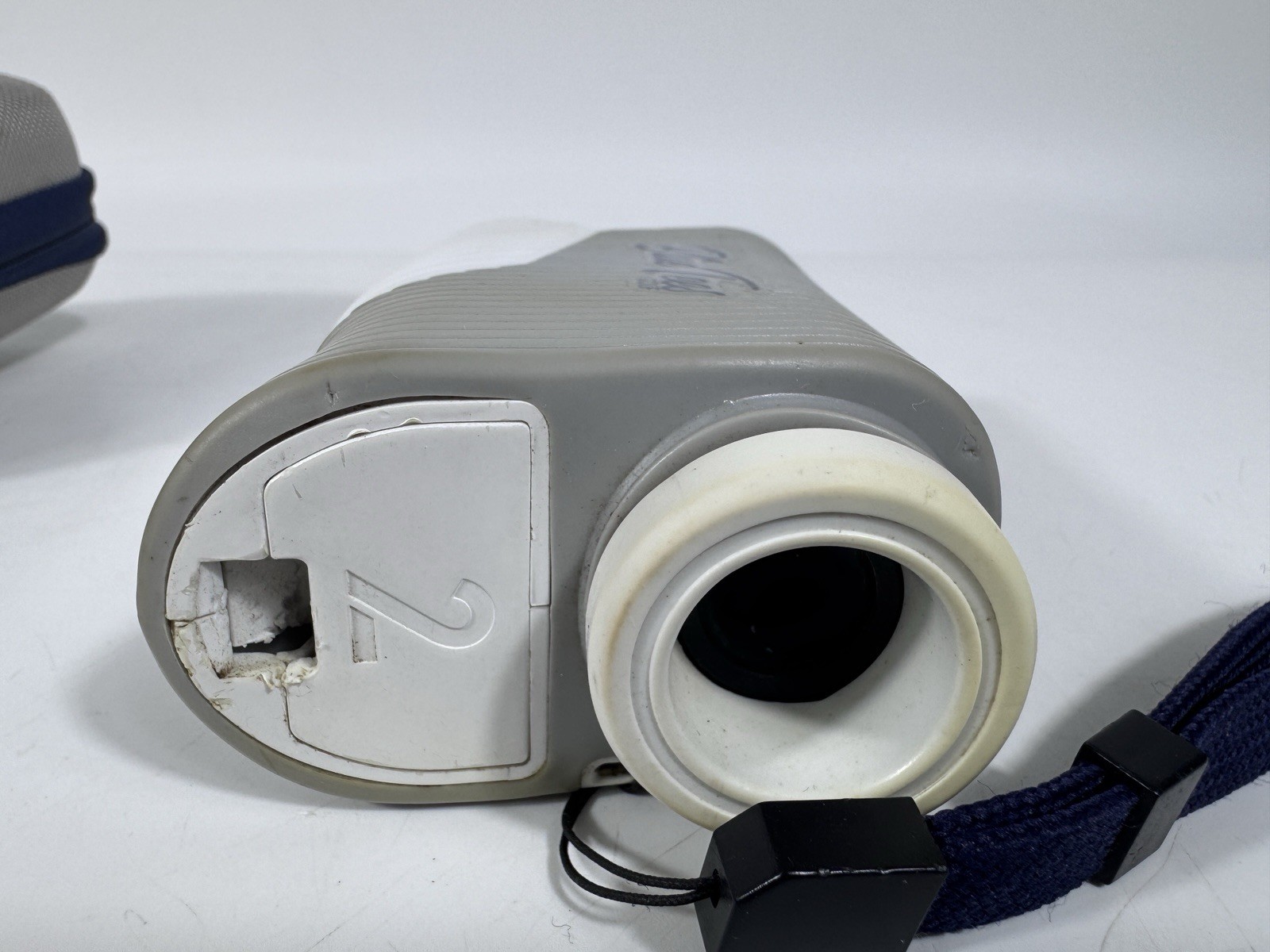 Blue Tees Golf Laser Rangefinder, Fast Focus System, Gray/White w/case