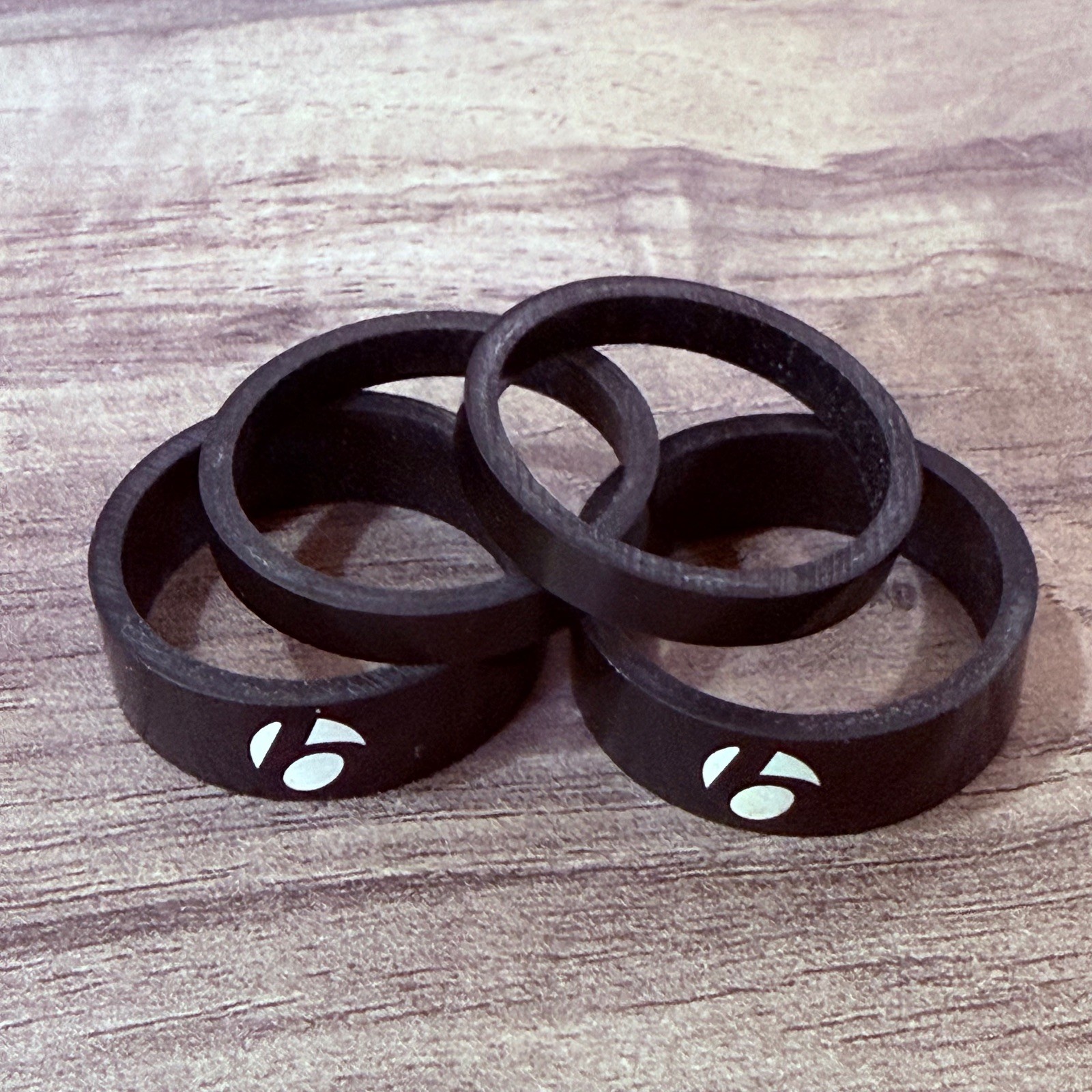 Bontrager Carbon Fiber 1 1/8 Headset Spacers 2 x 10mm & 2x 5mm