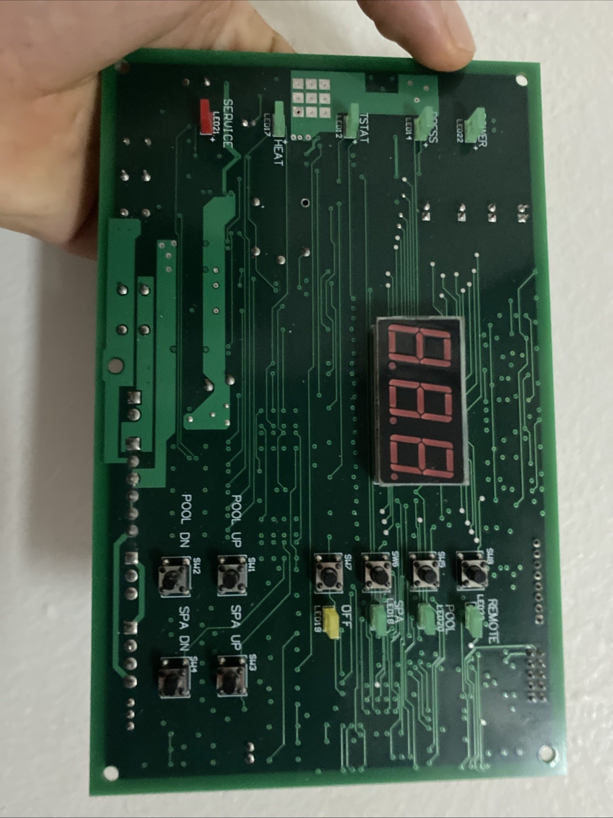 PENTAIR 472100 Digital Display Temperature Controller Circuit Board