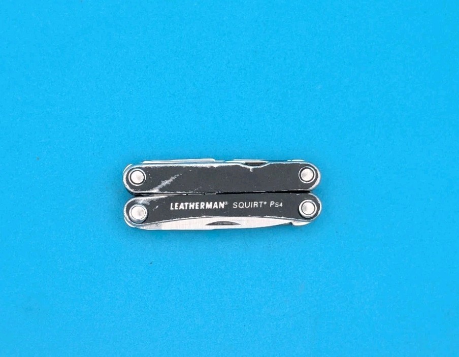 Leatherman SQUIRT PS4 Multi-Tool With Pliers Scissors Knife BLACK!