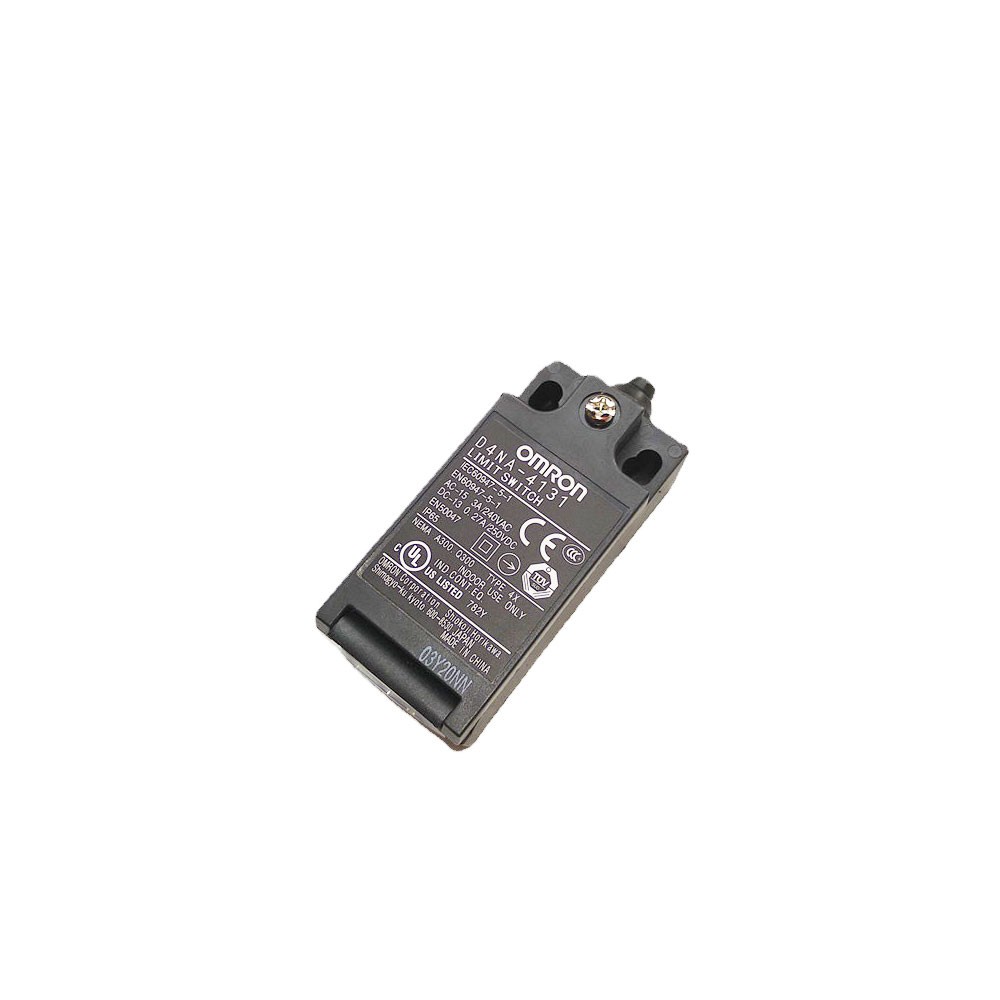 New in box Omron D4NA-412G D4NA-4122 D4NA-4131 D4NA-4132 Safety Travel switch
