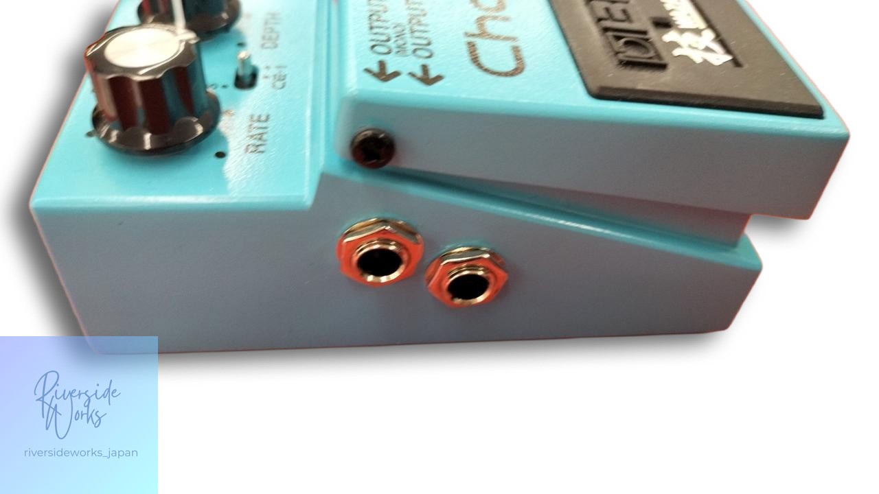 BOSS CE-2W Chorus Effects Pedal JP