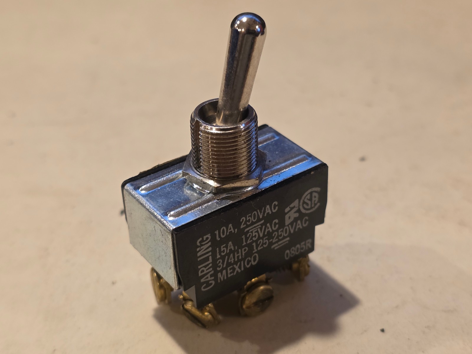 Carling Switch Toggle 2GM54-73, On-Off-On, 2P2T, Bass 130-2215-220 (NOS)