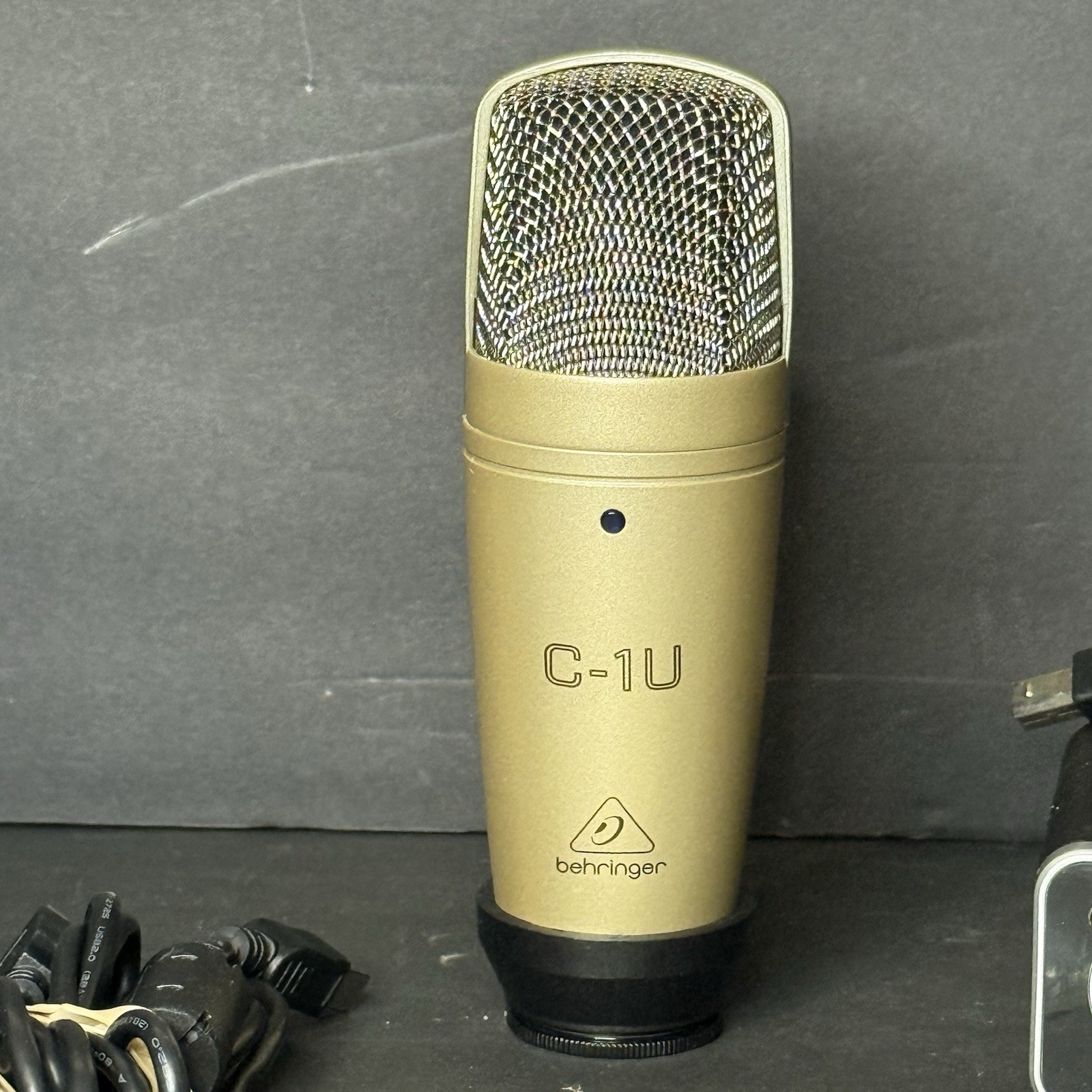 Behringer C-1U Studio Condensor USB Mic+UPHORIA Umc22 USB Audio Interface / Wrks