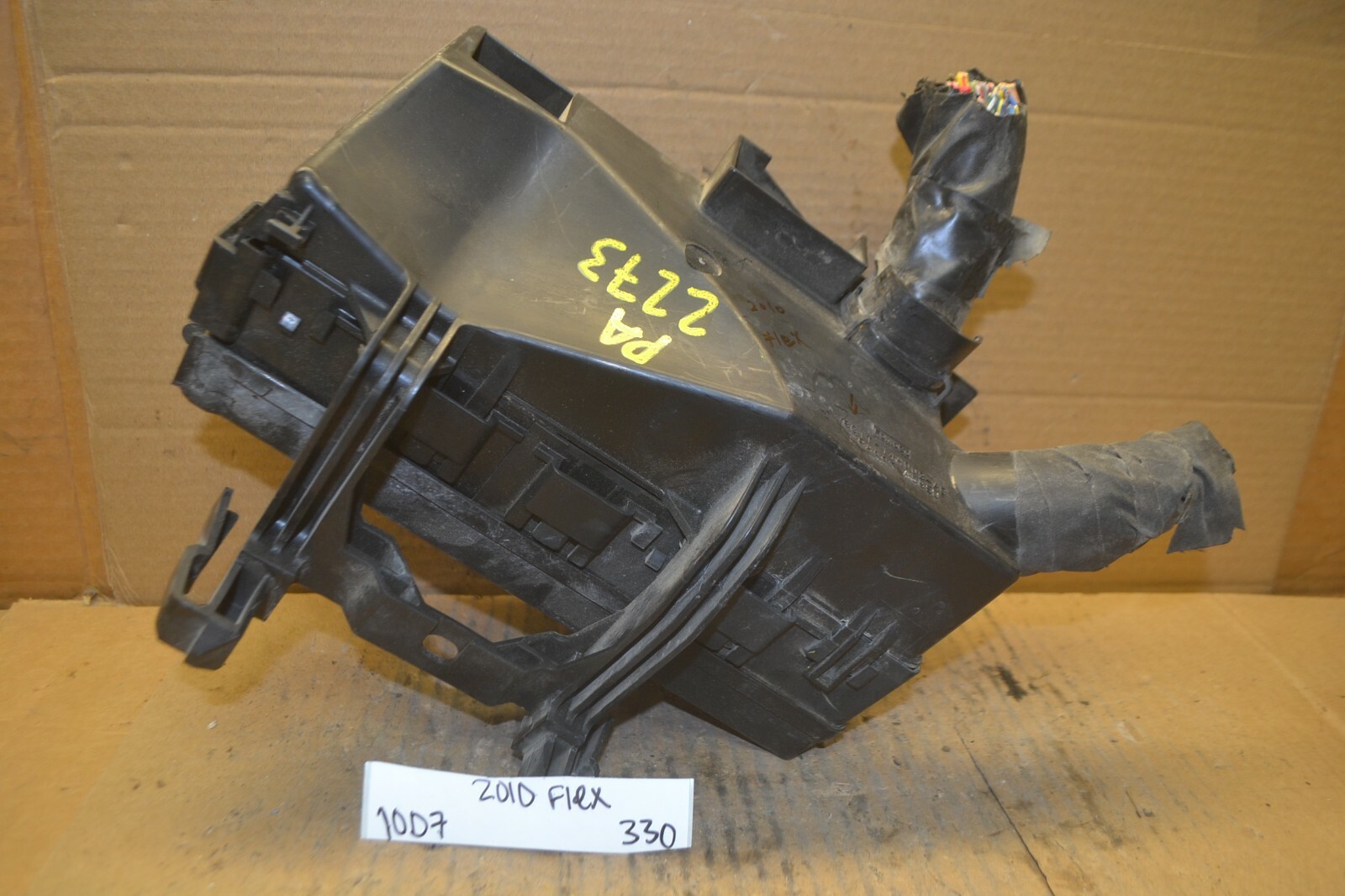 09-12 Lincoln MKS Fuse Box Junction OEM 8G1T14A003AC Module 330-10d7