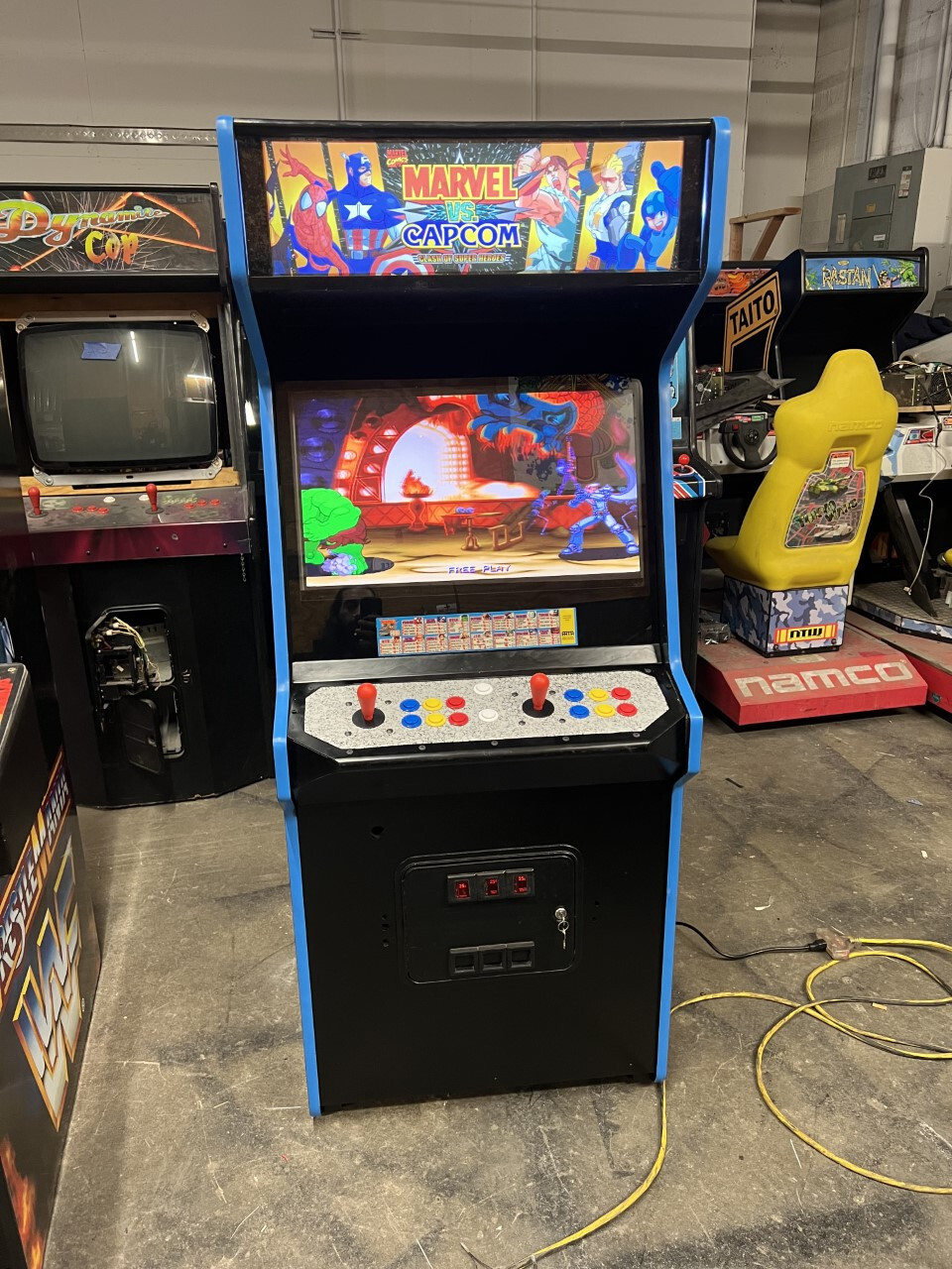 MARVEL vs CAPCOM ARCADE by CAPCOM (Excellent Condition)*RARE*