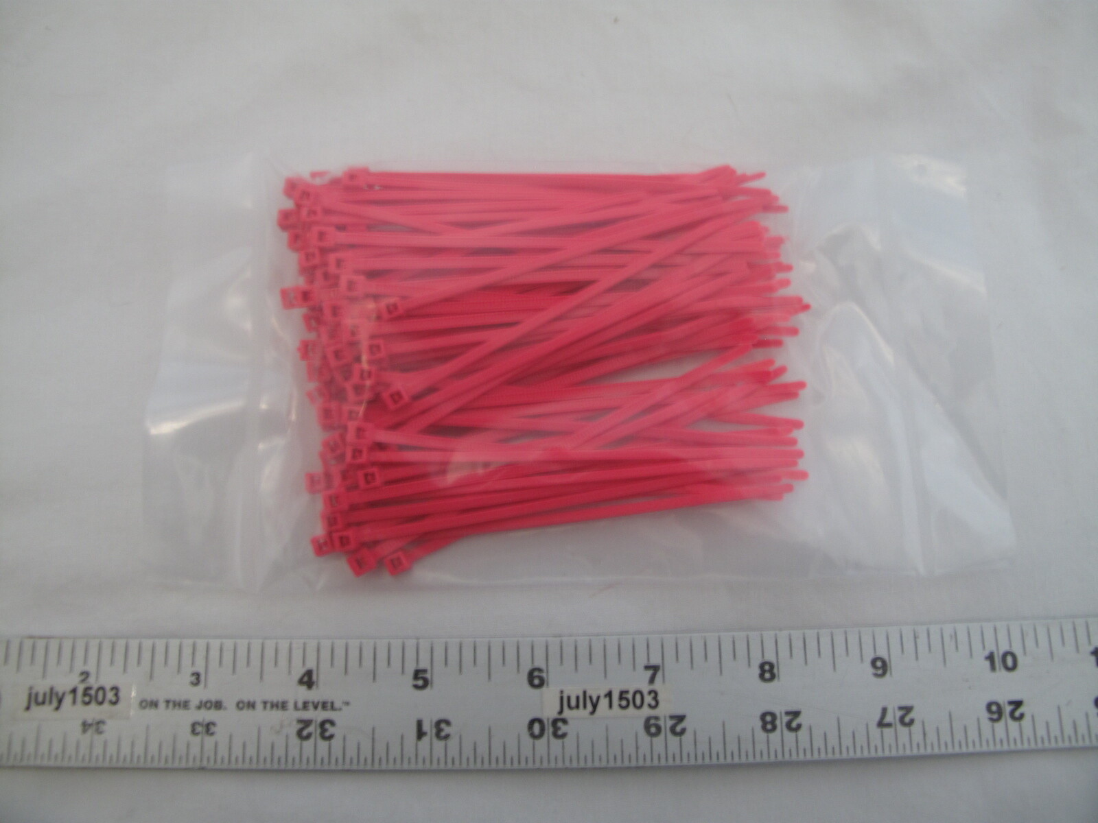 NEW 100-pk  4" Nylon Cable Zip Wrap Ties FLUORESCENT PINK 18lb Tensile Made USA