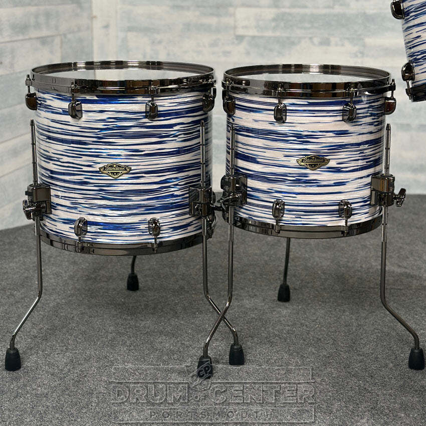 Tama Starclassic Walnut/Birch 5pc Drum Set w/22BD Blue & White Oyster