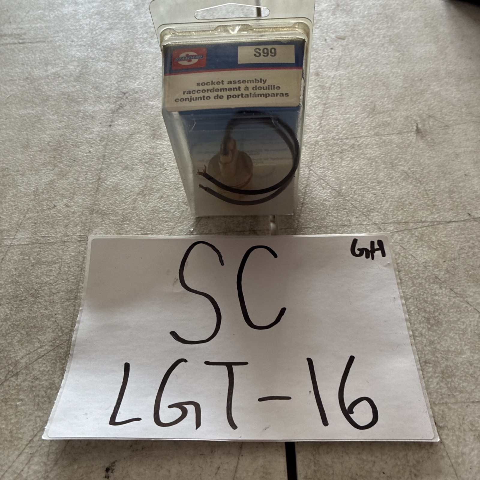 Side Marker Light Socket Standard S-99