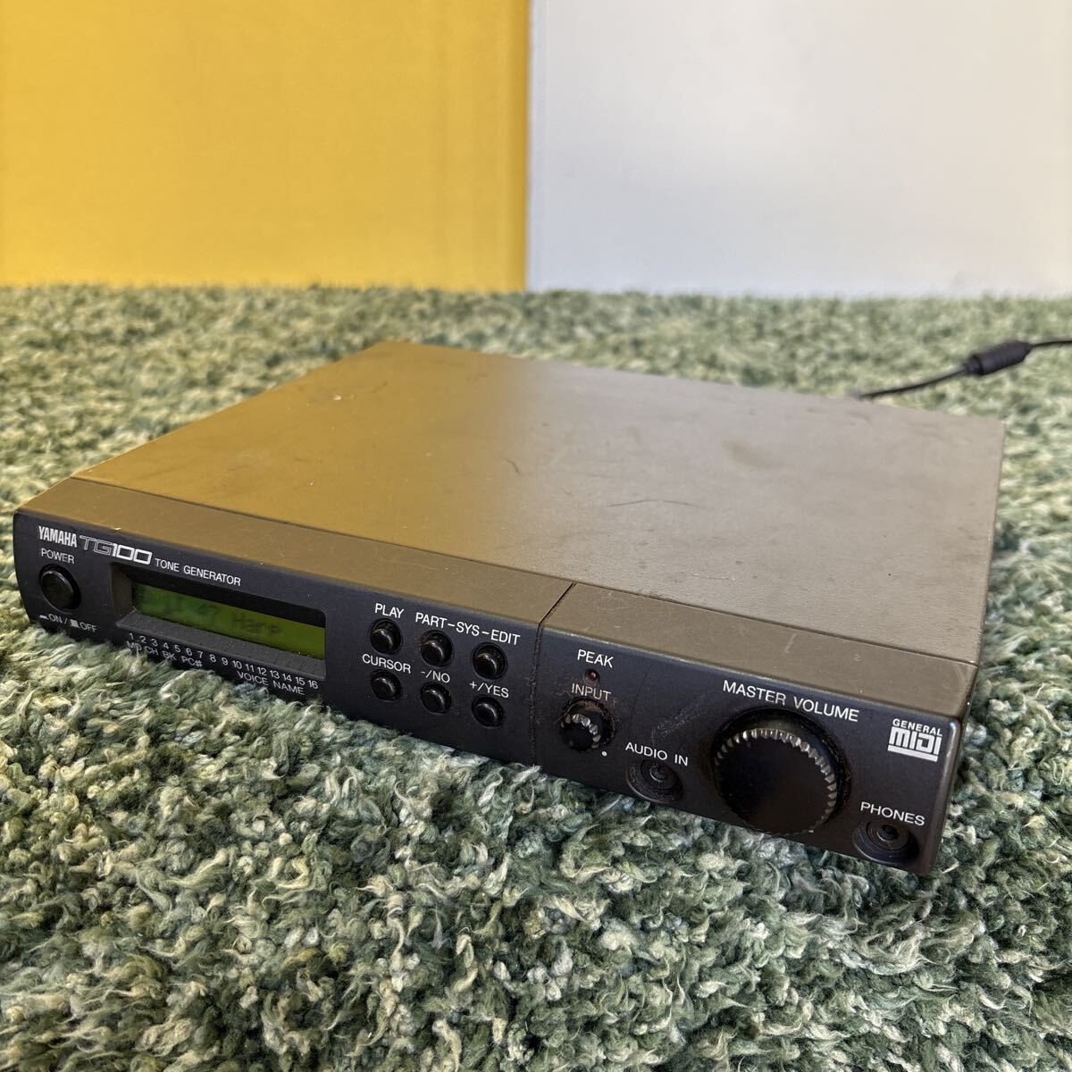 Yamaha TG100 Tone Generator - Tested & Working - Vintage MIDI Sound ModuleOpens