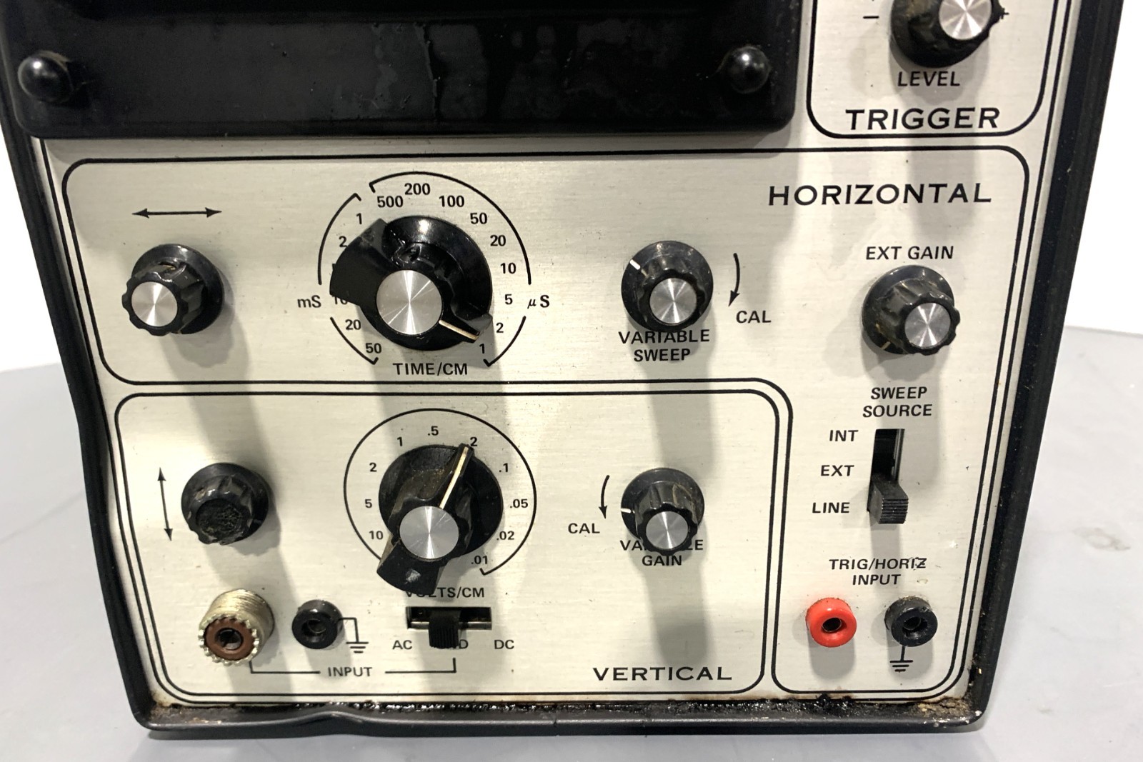 Vintage CONAR Model 255 Solid State Oscilloscope 50/60HZ 115V Tested