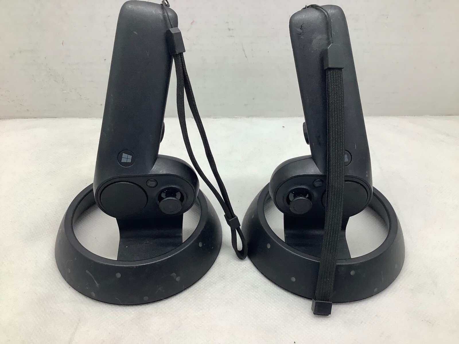 Microsoft Windows A85 CYK VR Controller Knuckles Left & Right 605