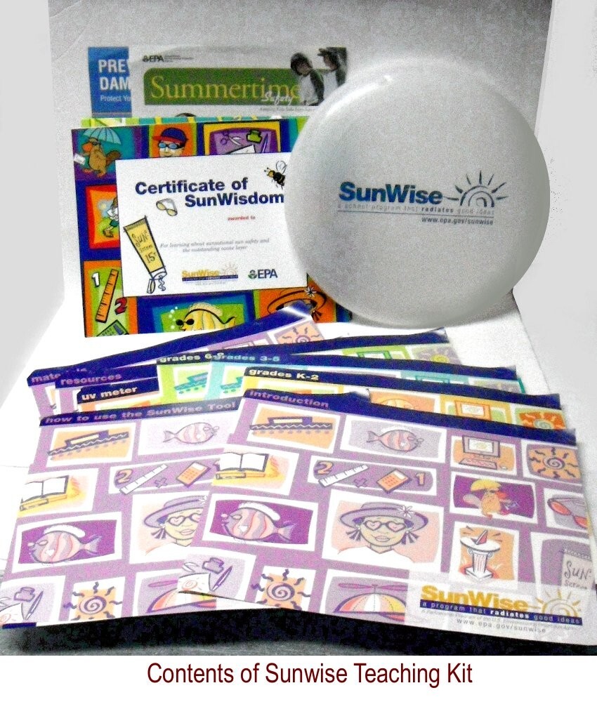 SunWise EPA Sun Safety Teaching Program Kit K-8 Kids Homeschool Curriculum Box