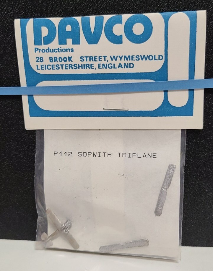DAVCO Productions Military Miniatures - (NEW) 1/300th WW1 P112 Sopwith Triplane