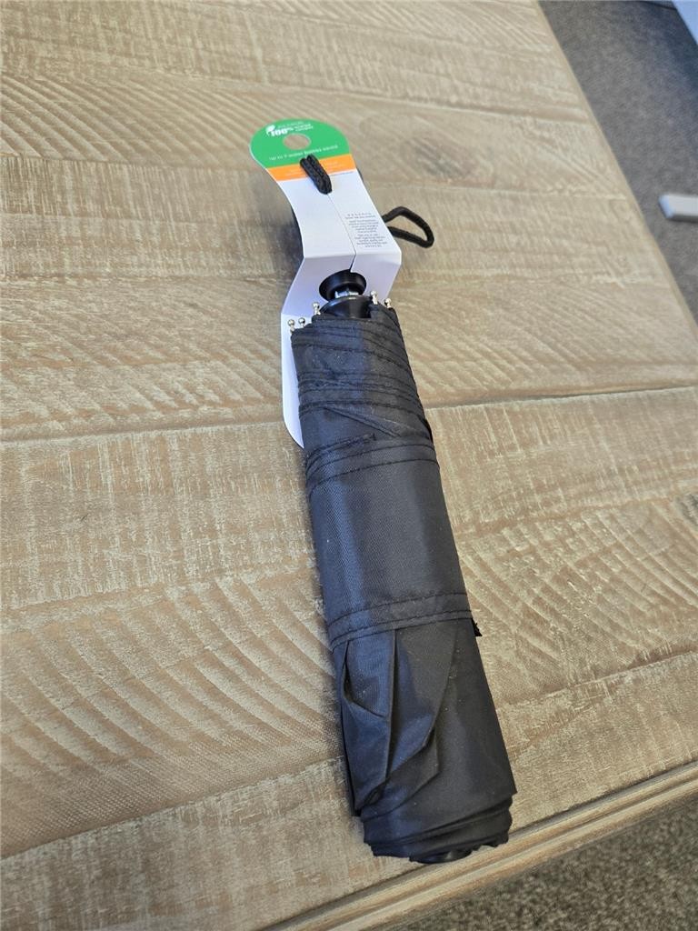 = Totes Sun Protection Umbrella Automatic Open Close 43" Coverage Black NEW