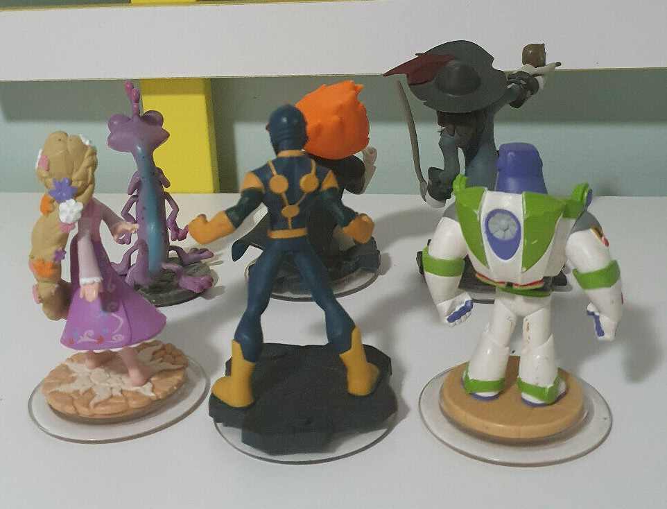 DISNEY INFINITY TOYS FIGURINES TANGLED RAPUNZEL NOVA BUZZ LIGHTYEAR RANDALL