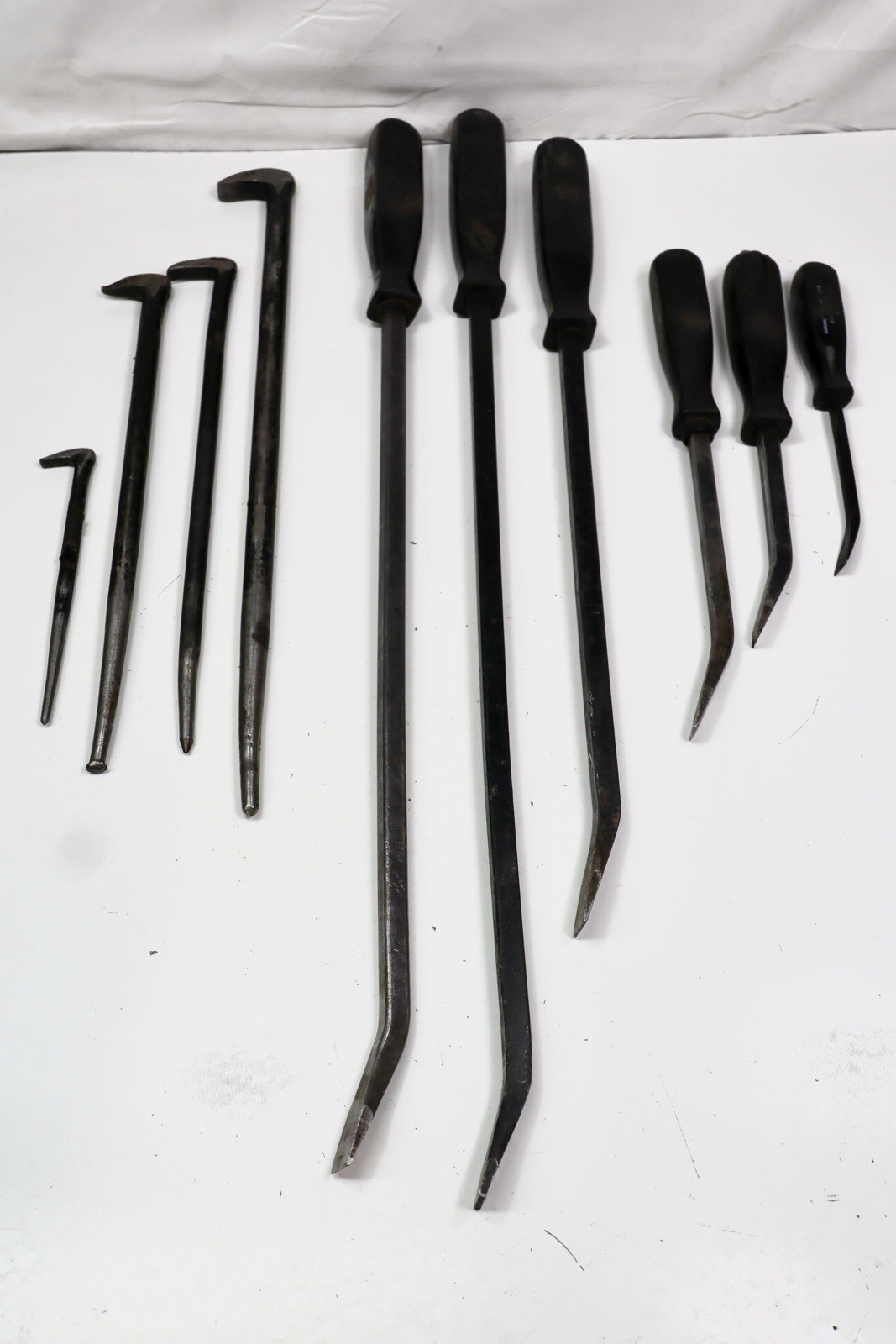 PRY BAR LOT, And Rolling Head Lady Foot Pry Bar,