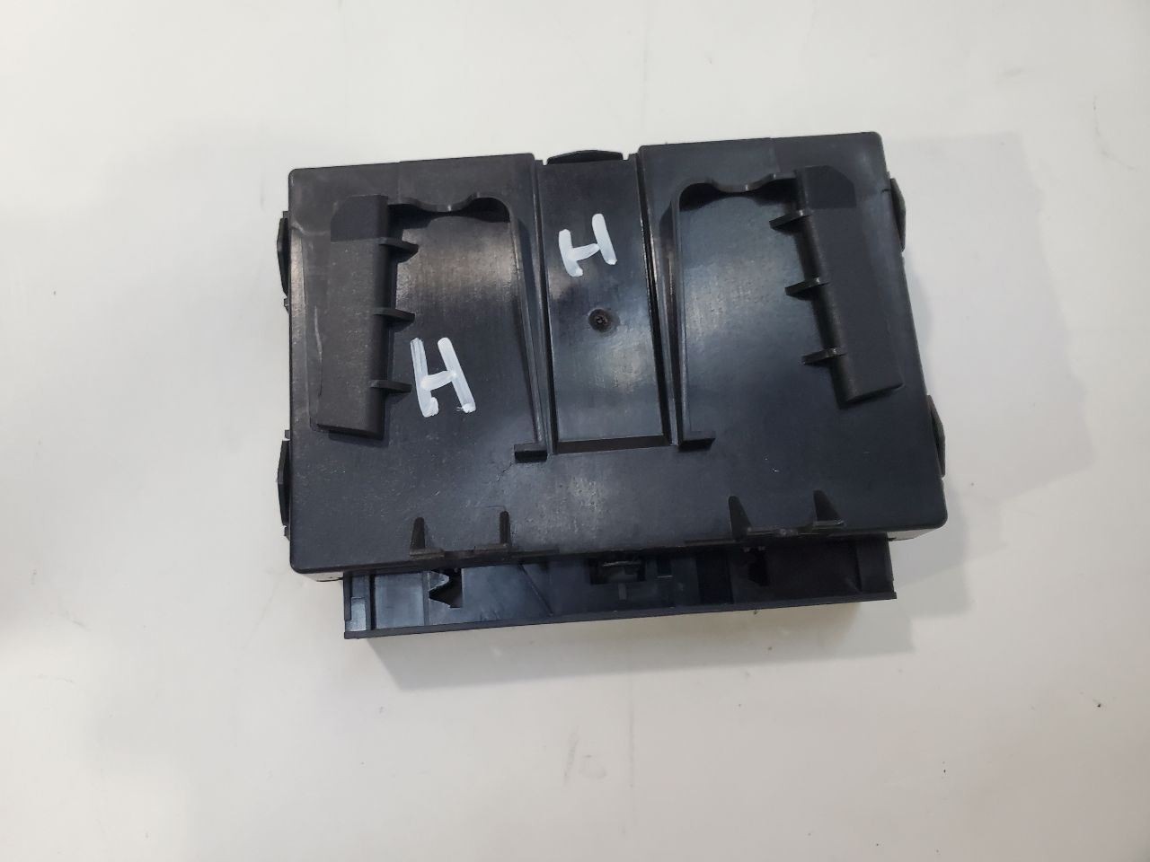 2017 BMW X1 OEM Climate Control Module 6995834-01