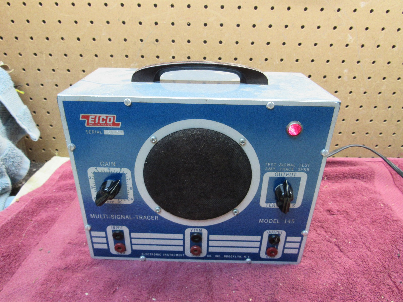 VINTAGE EICO MODEL 145 MULTI-SIGNAL TRACER