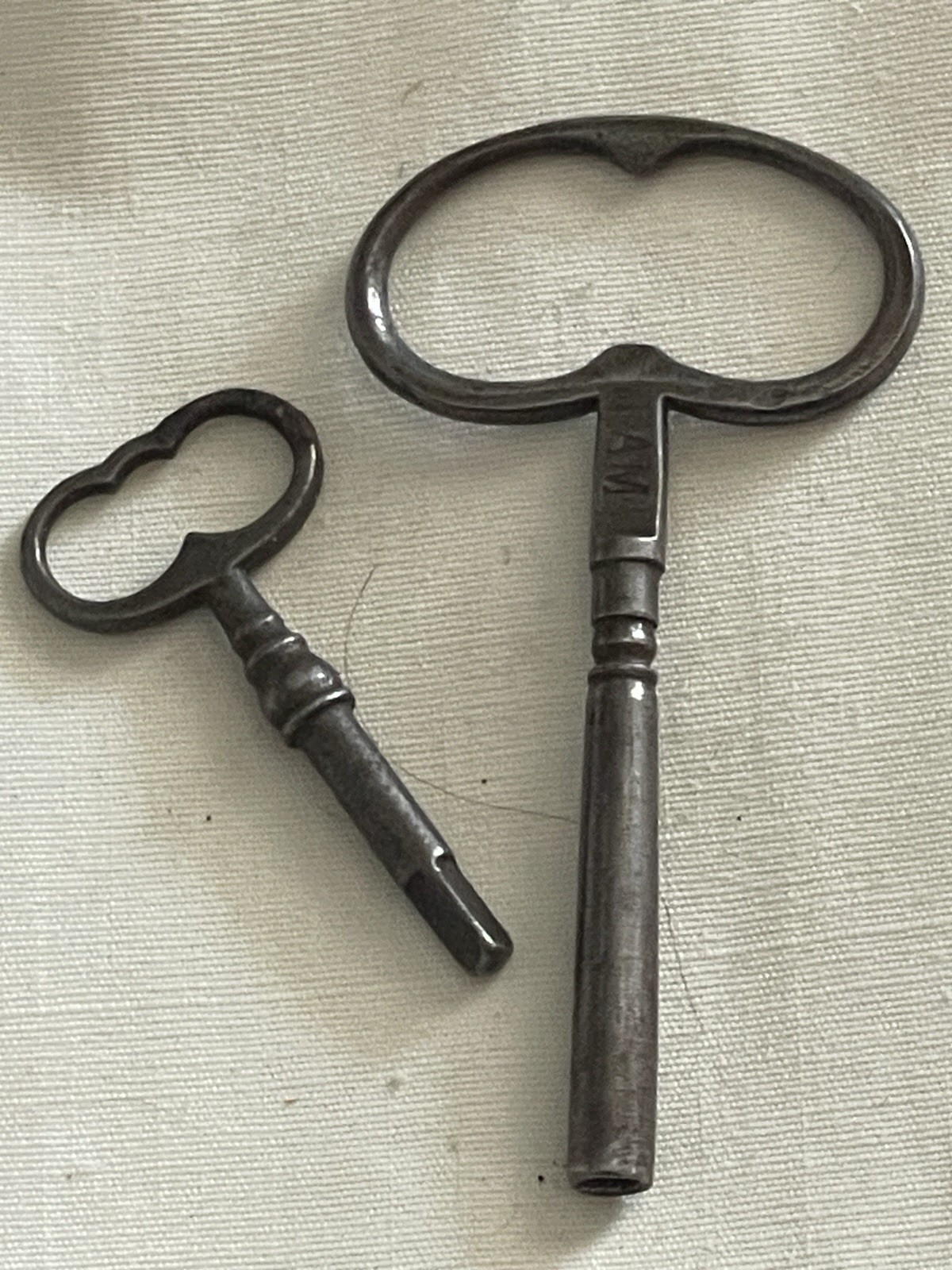 Antique French Clock Keys Keywind #4