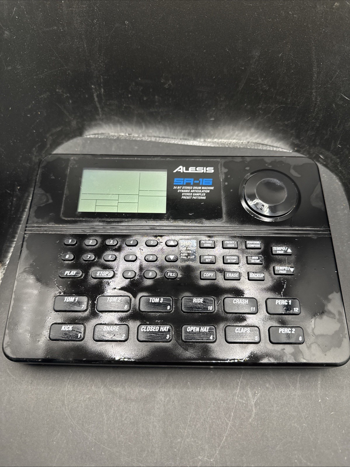 Alesis SR-16 Drum Machine 197881467340 RF