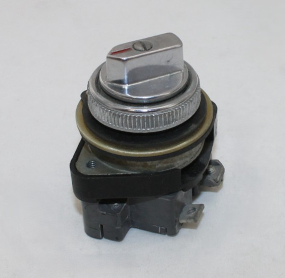 Westinghouse Selector Switch with 2 Contact Blocks