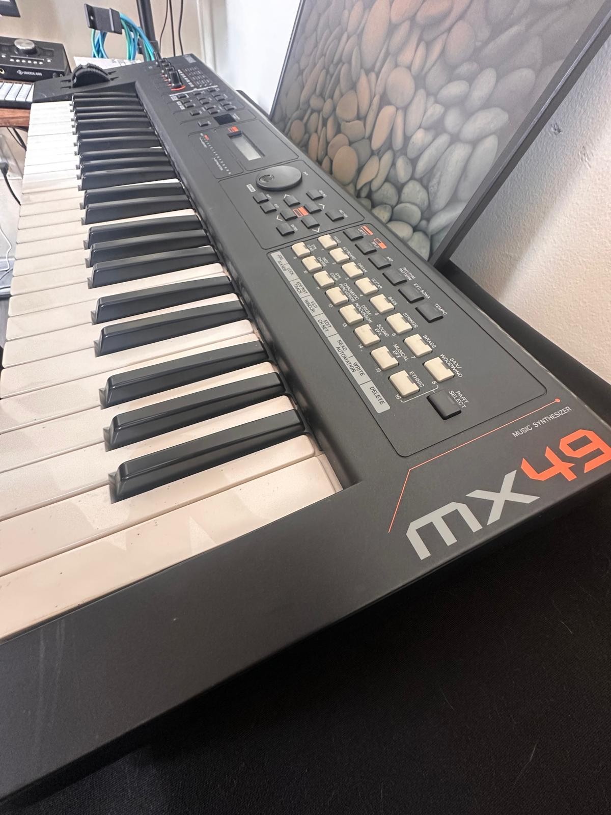 Yamaha MX49 Music Production Synthesizer Black w/ Gig Bag - Excellent Condition