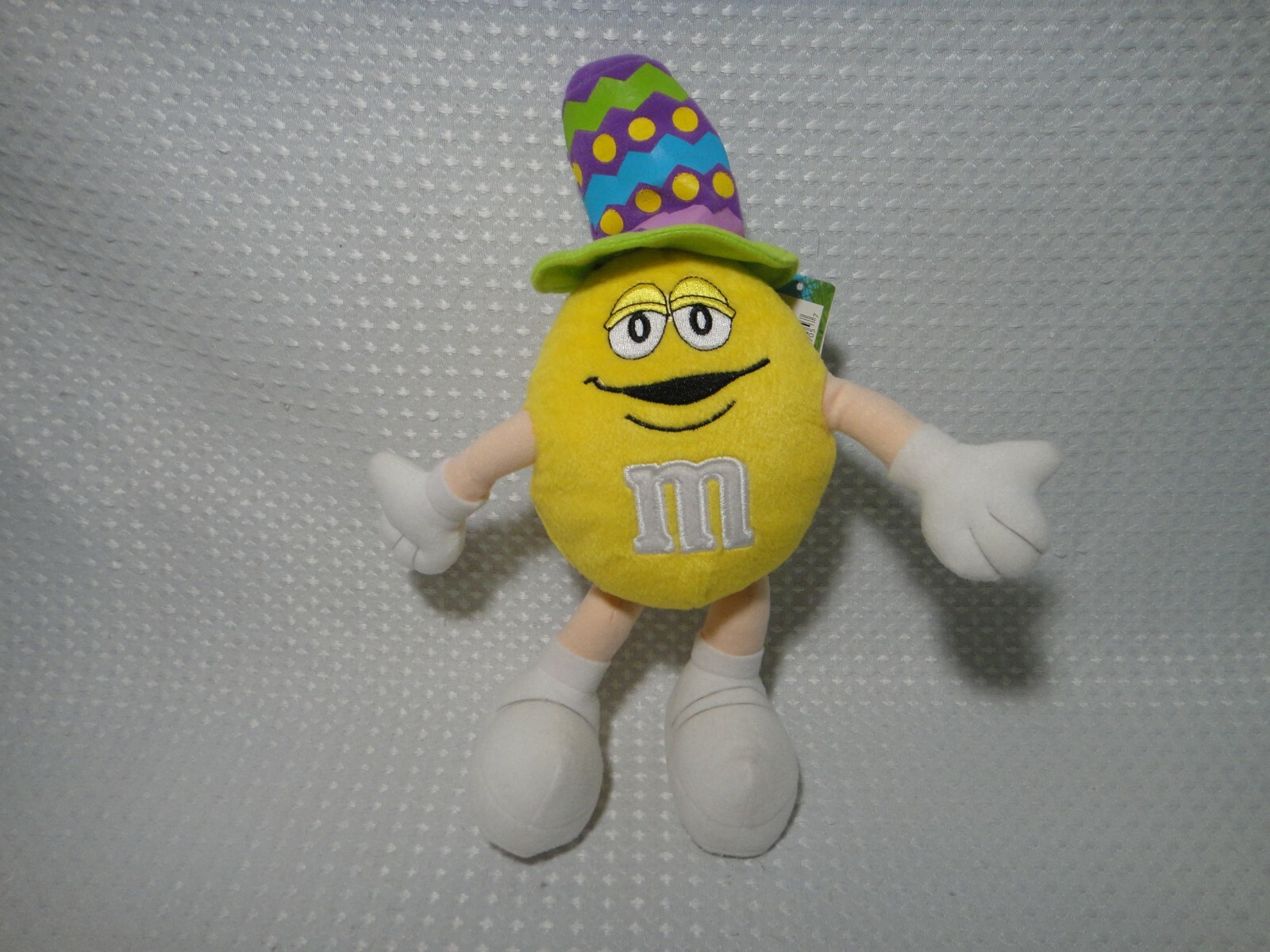 2005 Easter M&Ms Yellow Plush Stuffed Figure in Top Hat by Galerie W/ Tag