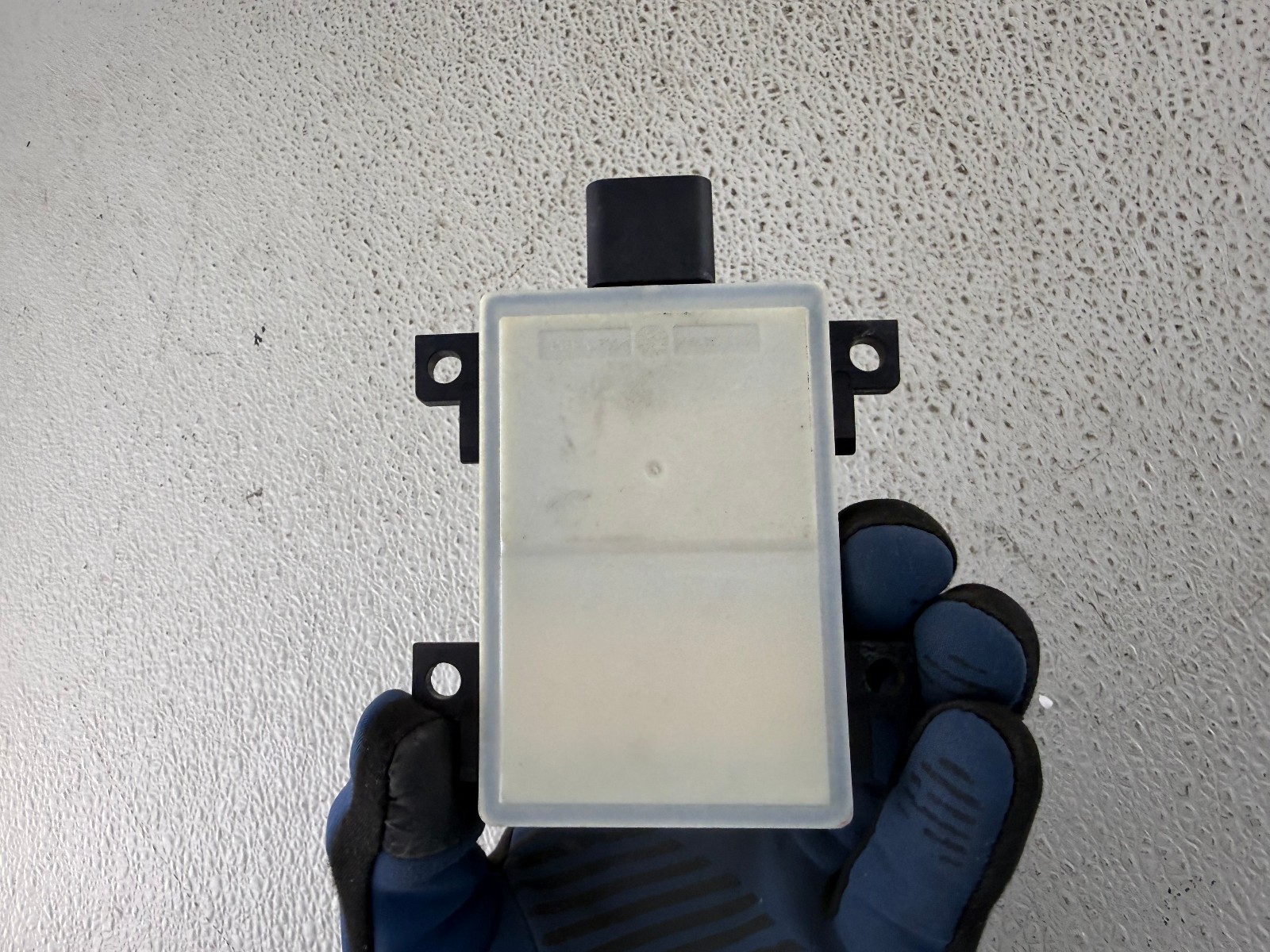 OEM | 2024 - 2025 Genesis GV70 Blind Spot Radar Sensor Module