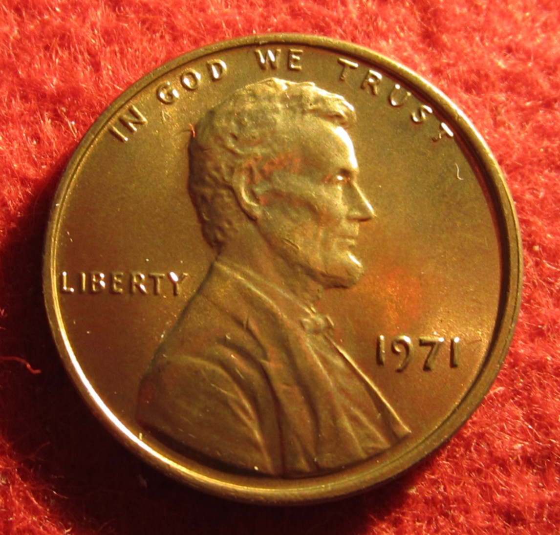 1971 (P) Lincoln Memorial Cent/Penny - Uncirculated - Red - Actual Coin C1222
